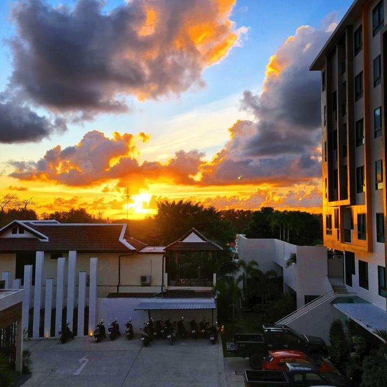 Happy Place Lejlighedshotel Phuket
